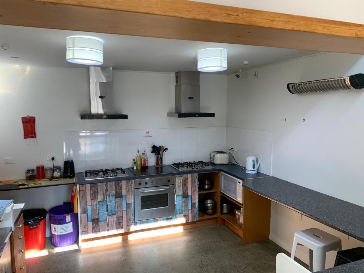 Auberge de jeunesse Wanaka Backpackers Bothy Extérieur photo